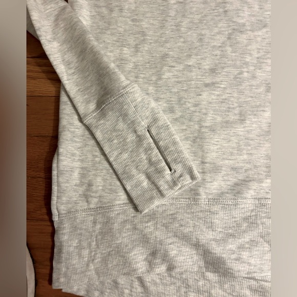 Athleta Coaster Luxe Sweatshirt, Gray, Small - NWT - Picture 3 of 6